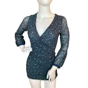 Sweet Pea by Stacy Frati Black and White Floral Design Size Large